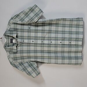 Patagonia Men's Short-Sleeved Button-Down Seersucker Mint Green Shirt, Size M